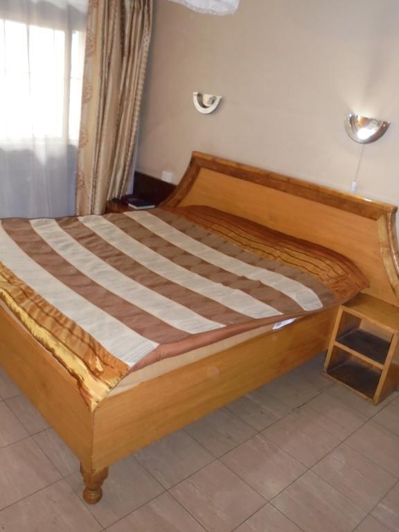 Karibu Hotel Найробі Екстер'єр фото